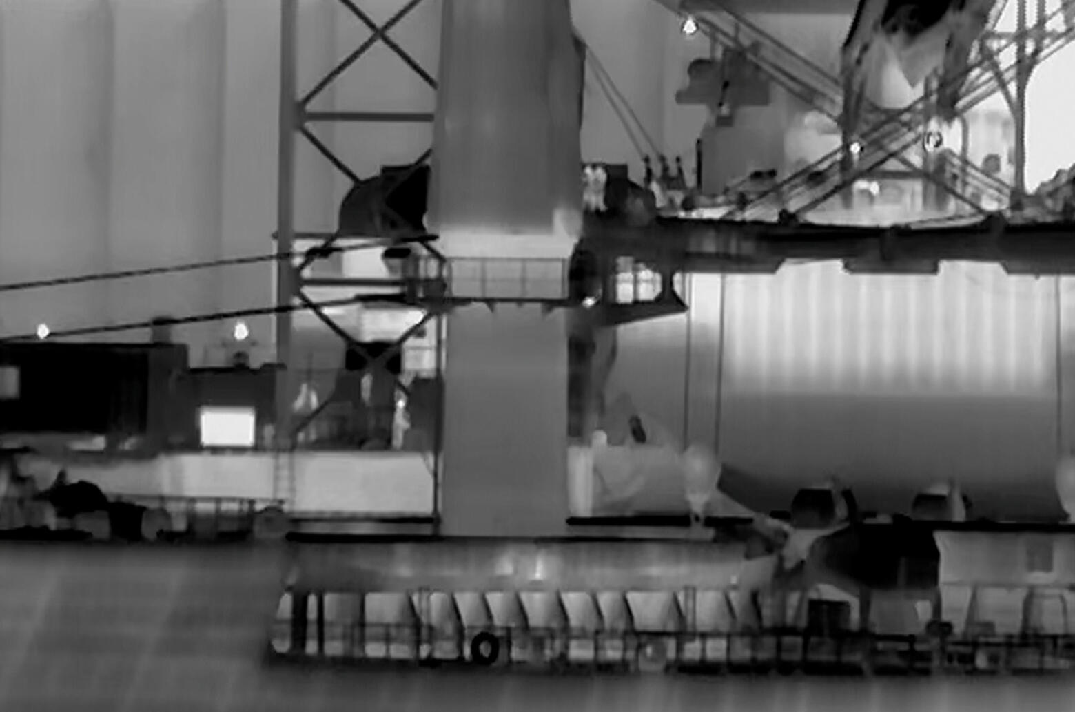 Cargo Ship 4km Away with Thermal Camera at Night